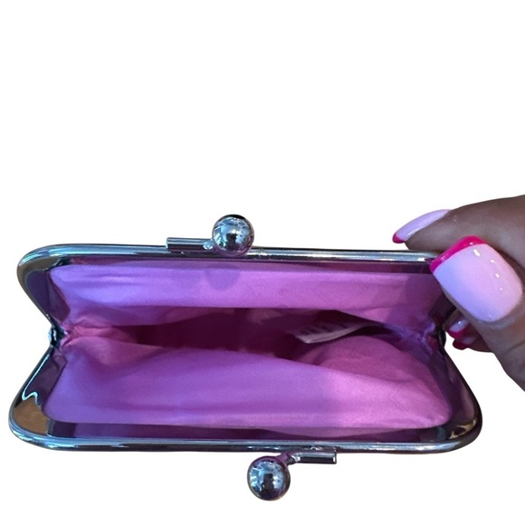 Vera Bradley Kiss Coin Purse Hilo Meadow Floral NWOT - Picture 3 of 4